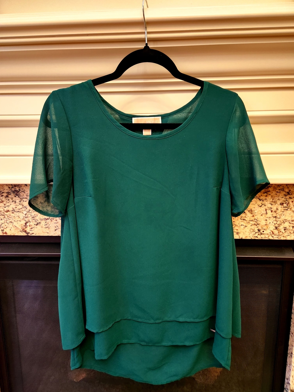 MICHAEL Michael Kors Layered Short-Sleeve Tunic Top in Emerald Green